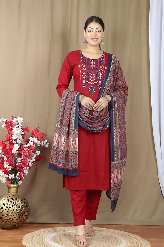 Embroidered Straight Kurta Pant Set with Dupatta