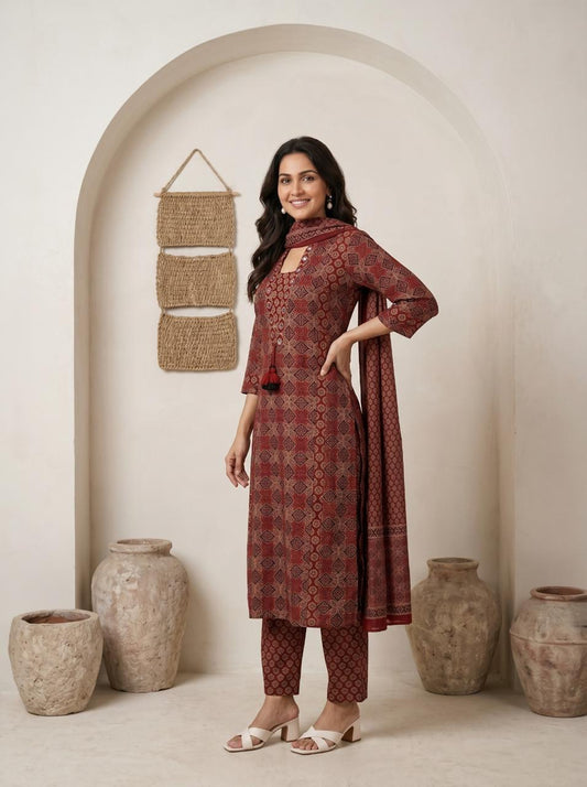 Printed Straight Kurta Pant Set with Dupatta