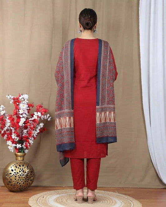 Red & Indigo Printed Kurta Set