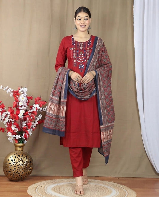 Red & Indigo Printed Kurta Set