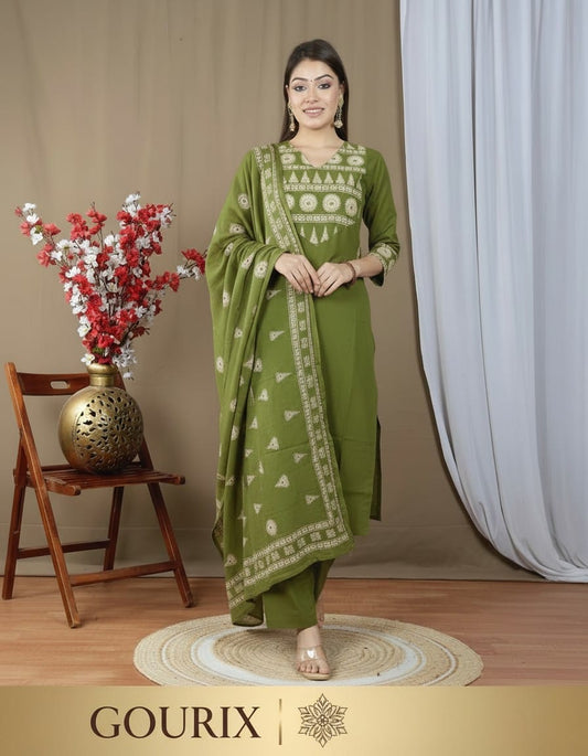 Green Embroidered Kurta Pant Set with Dupatta