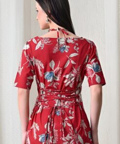 Elegant Women's Clothing - Contemporary Design