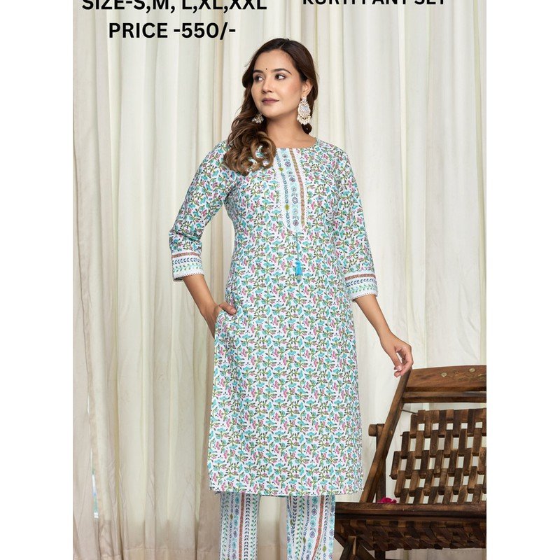 Designer Women's Clothing - Traditional Design