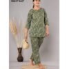 Stylish Women's Clothing - Classic Design