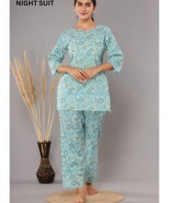 Elegant Women's Clothing - Casual Design