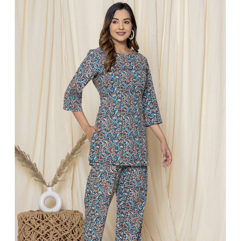 Trendy Cotton Women's Clothing - Casual Design